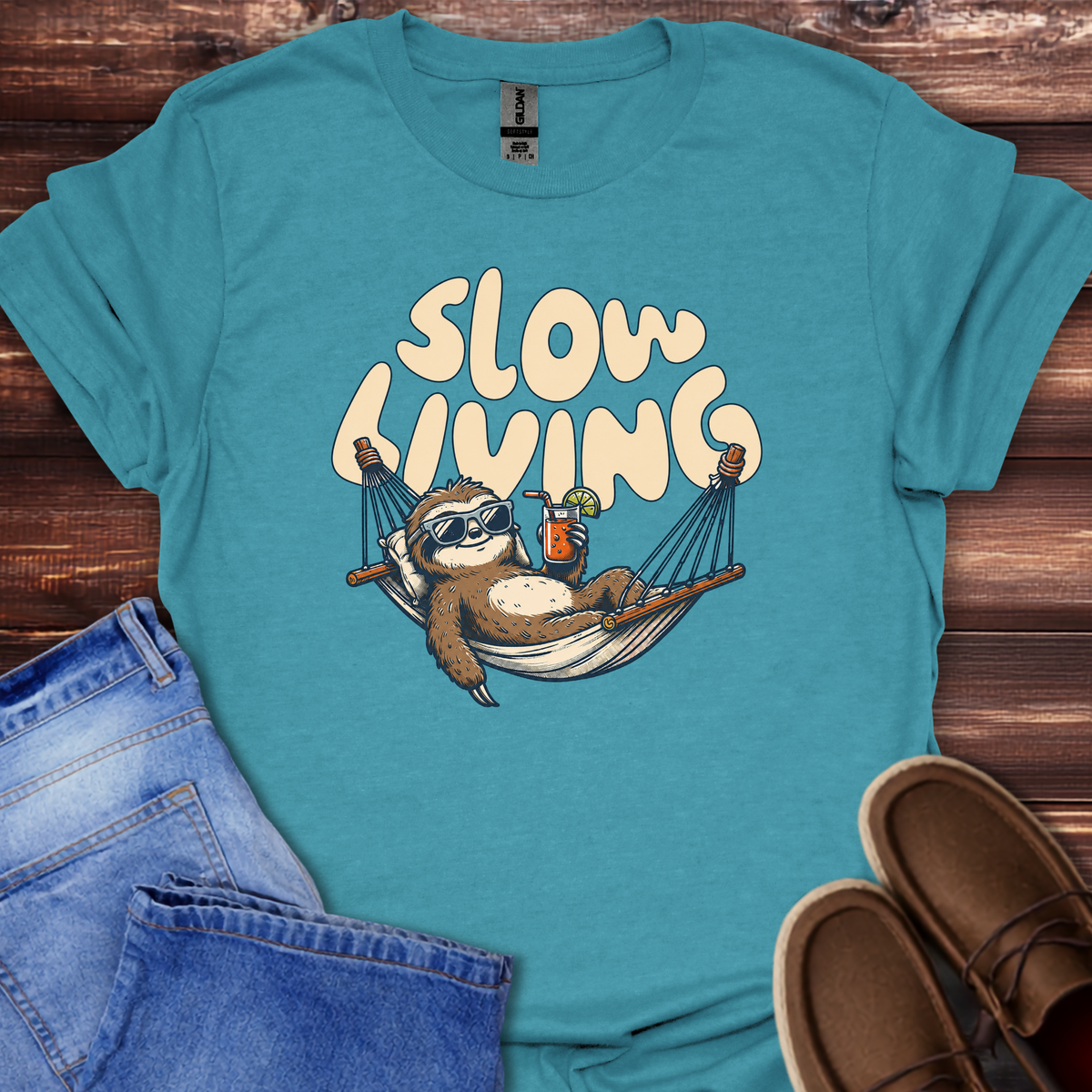 Heather galapagos "Slow Living" sloth graphic t-shirt, casual unisex tee